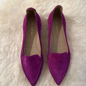 NWOT M. Gemi Fuchsia Suede Loafers
